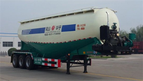 LHY9404GFLB低密度粉粒物料运输半挂车(图3)